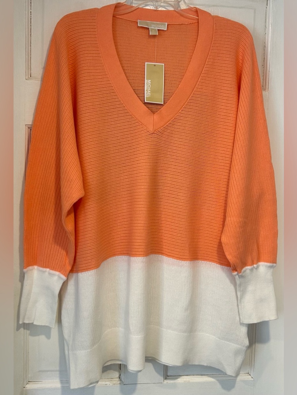 Michael Kors NWT XL Cotton Color Block V-Neck Sweater Peach White Long Sleeve
